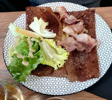 galette-bacon-salade - la creperie culottee landevant